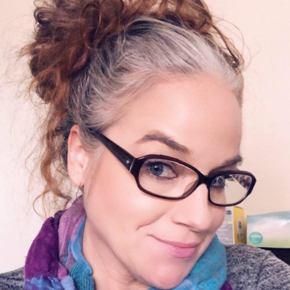 Meet your Posher, Jennifer